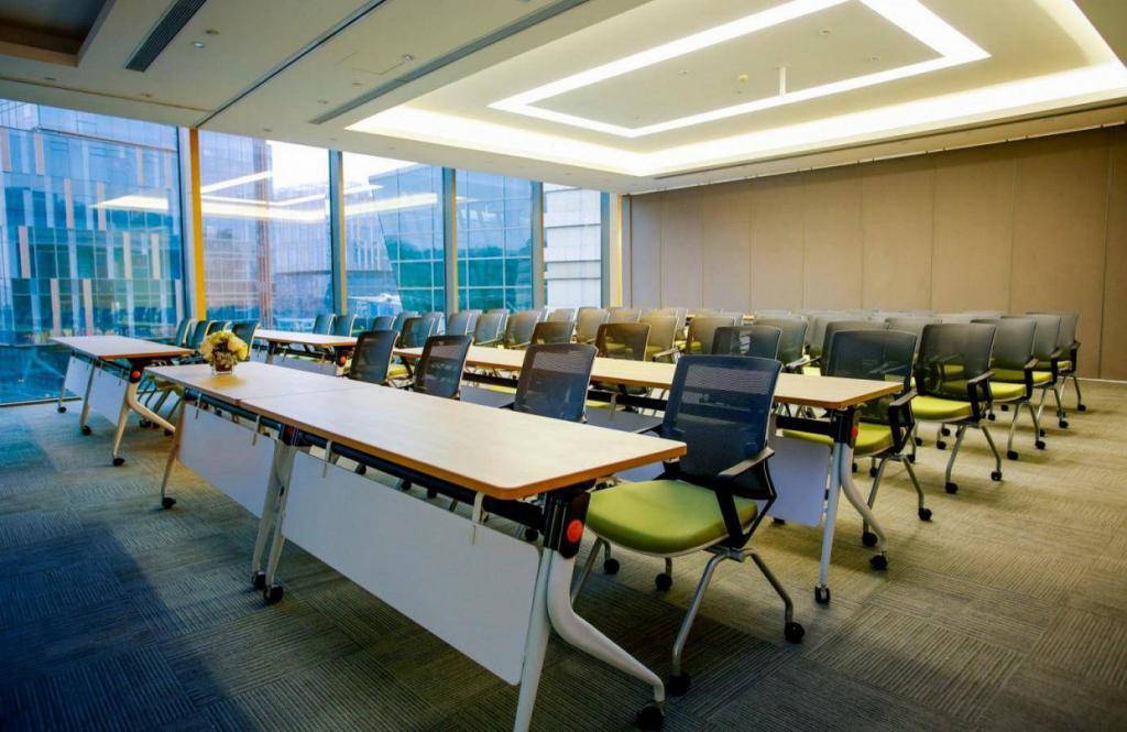 虹桥天街一展空间（领导力中心）