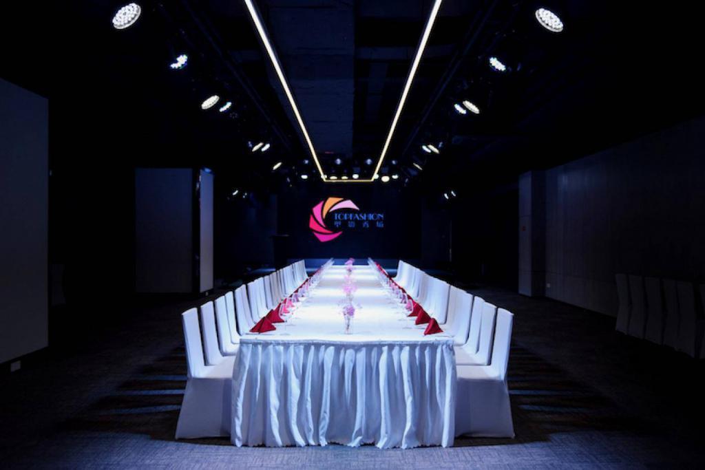 TOP FASHION型影秀场